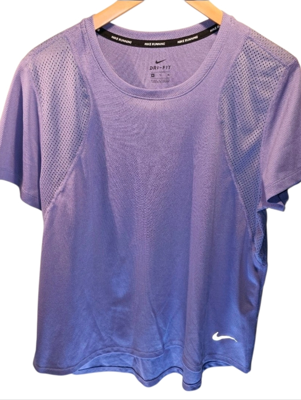 Nike Sz. Xlarge Purple Athletic Tshirt